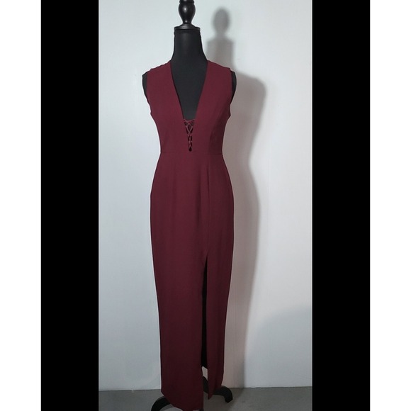 Wayf Elegant Burgundy Long Dress Size XS - Picture 8 of 9